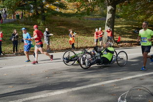 米兰app-胡志明市马拉松：越南跑者再破纪录，赛事精彩！，越南胡志明街拍